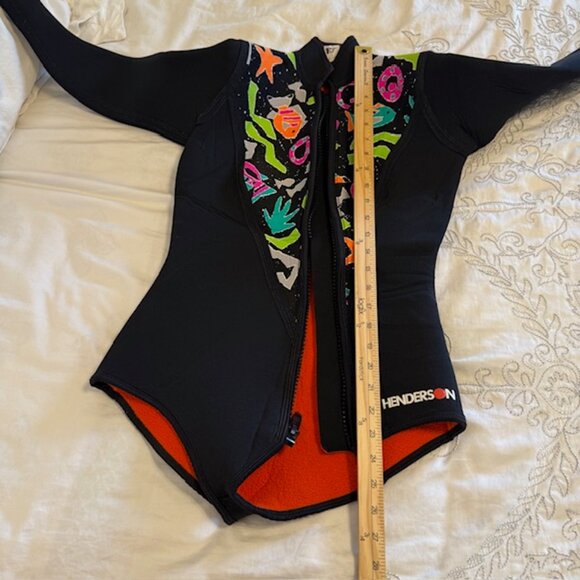Henderson Women’s Medium Size 8 Wetsuit | Front Zip | Geometric Print - Picture 10 of 12